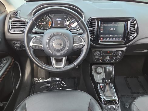 Used 2021 Jeep Compass Limited AWD/4WD image 12