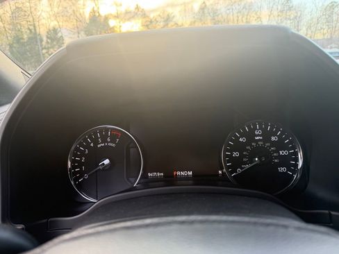 Used 2020 Ford Expedition XLT w/ Equipment Group 202A image 19