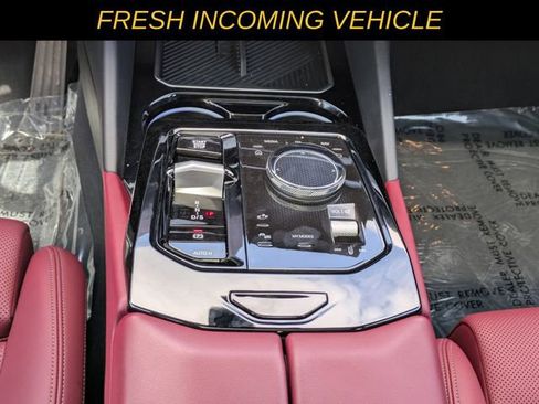 Used 2025 BMW 540i xDrive image 16