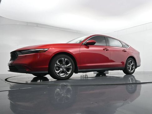 Used 2024 Honda Accord EX image 34