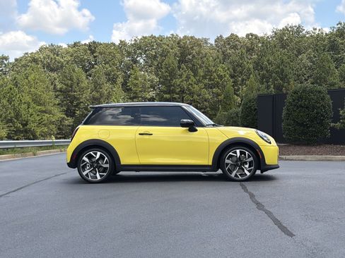 New 2026 MINI Cooper S FWD image 5