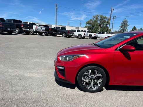 Used 2021 Kia Forte LXS FWD image 4