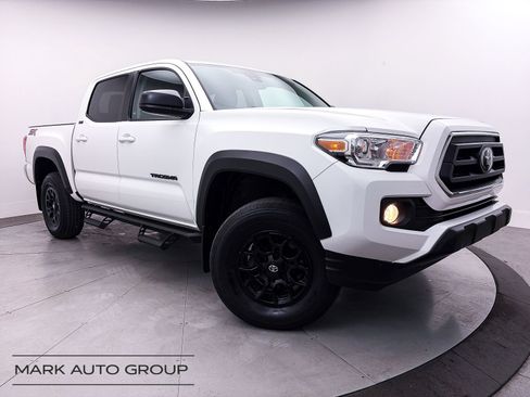 Used 2023 Toyota Tacoma SR5 image 1