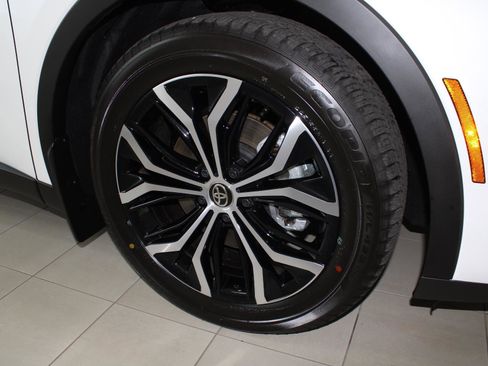 New 2026 Toyota Crown Nightshade image 8