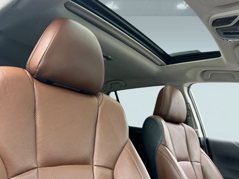 Used 2020 Subaru Outback Touring w/ Popular Package #2 image 16