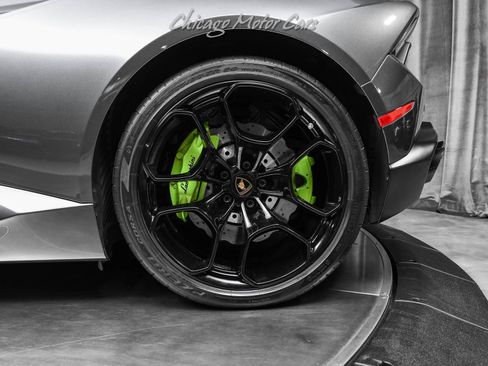 Used 2019 Lamborghini Huracan LP 580-2 RWD image 48
