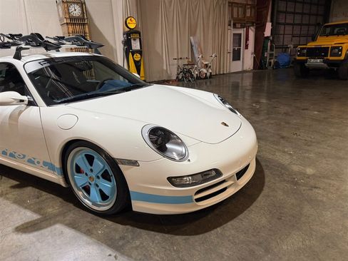 Used 2006 Porsche 911 image 5