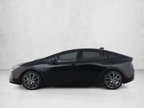 Used 2025 Toyota Prius Limited AWD/4WD image 4
