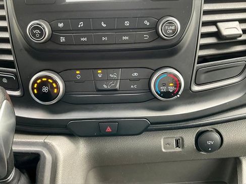 Used 2023 Ford Transit 250 Medium Roof AWD image 32