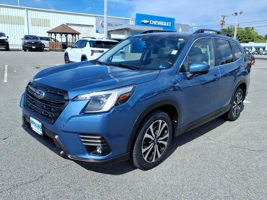 Used 2024 Subaru Forester Limited AWD/4WD image 8