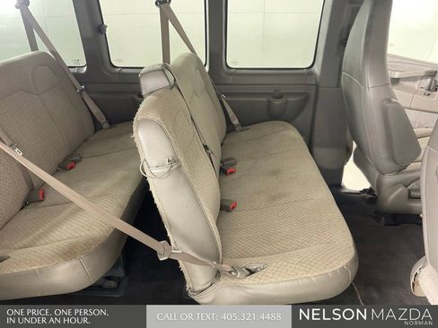 Used 2020 Chevrolet Express 3500 LT w/ LT Preferred Equipment Group RWD image 21