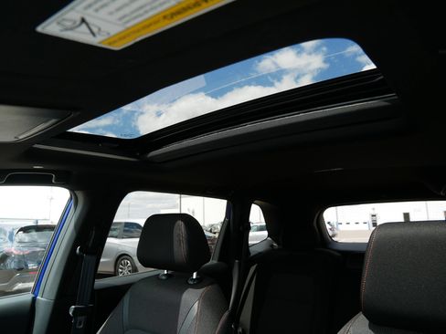Used 2025 Honda CR-V Sport image 33