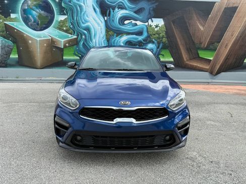 Used 2021 Kia Forte GT-Line FWD image 3