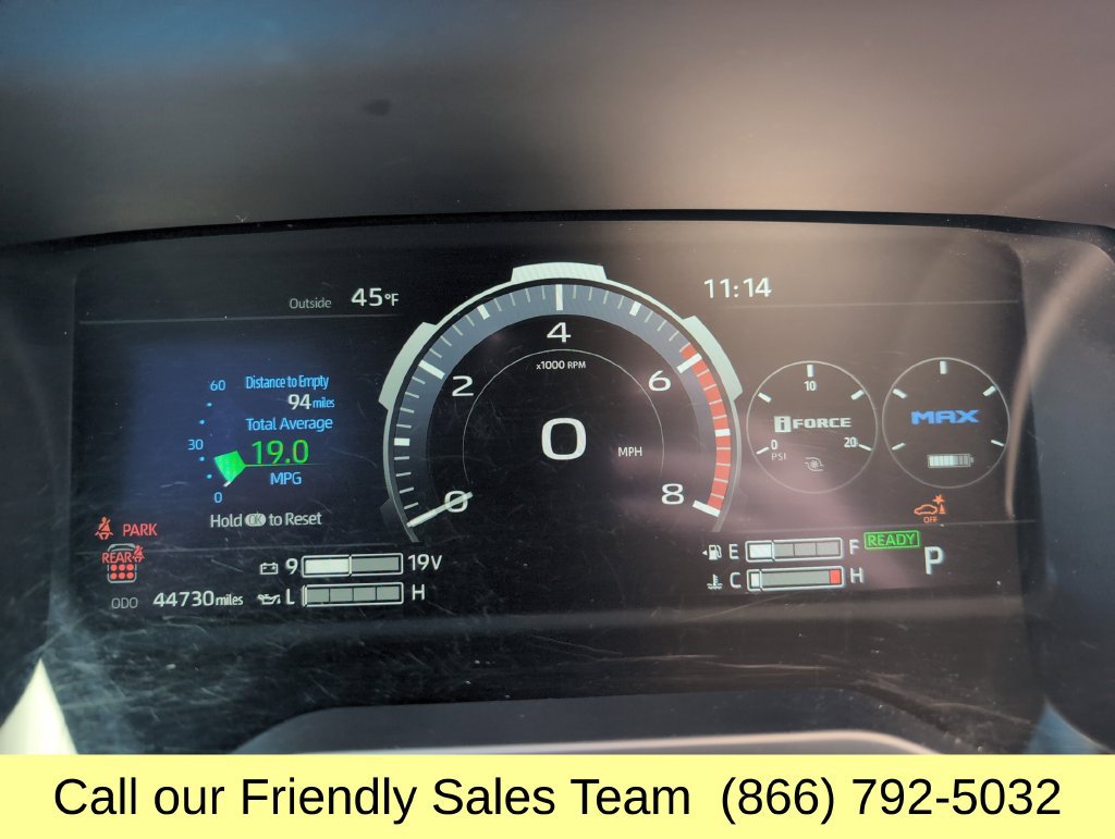 Used 2024 Toyota Sequoia SR5 w/ TRD Off-Road Package AWD/4WD image 17