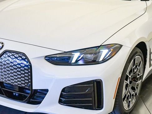 New 2026 BMW i4 eDrive40 w/ M Sport Package image 9