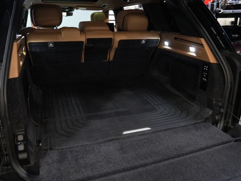 Used 2025 Land Rover Range Rover Long Wheelbase Autobiography AWD/4WD image 50