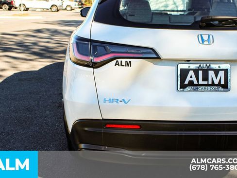 Used 2023 Honda HR-V LX image 13