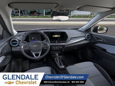 New 2026 Chevrolet Trax LT w/ Driver Confidence Package FWD image 15