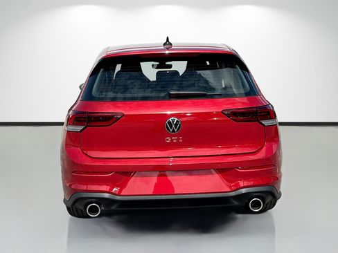 Used 2026 Volkswagen GTI SE FWD image 4