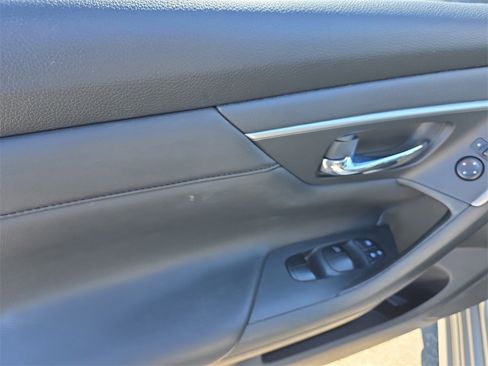 Used 2015 Nissan Altima 2.5 S w/ Power Driver Seat Package image 16