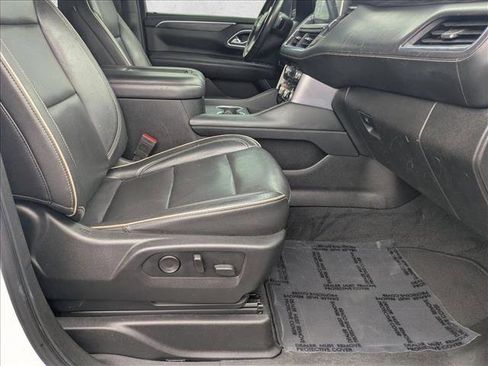 Used 2021 GMC Yukon XL SLT w/ SLT Luxury Plus Package image 21
