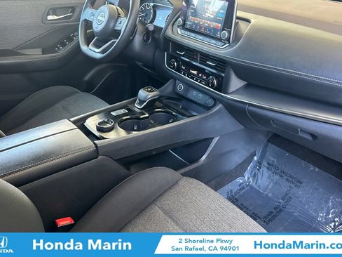 Used 2023 Nissan Rogue SV AWD/4WD image 20