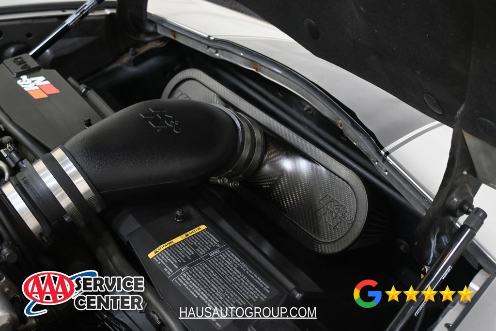 Used 2005 Chevrolet Corvette Convertible w/ Preferred Equipment Group RWD image 30