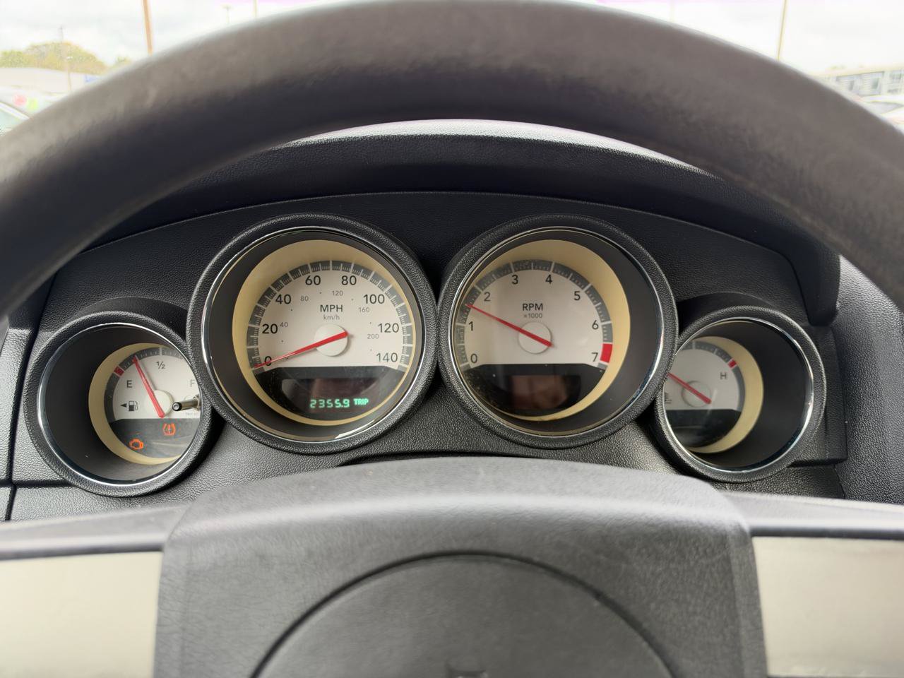Used 2010 Dodge Charger SXT RWD image 13
