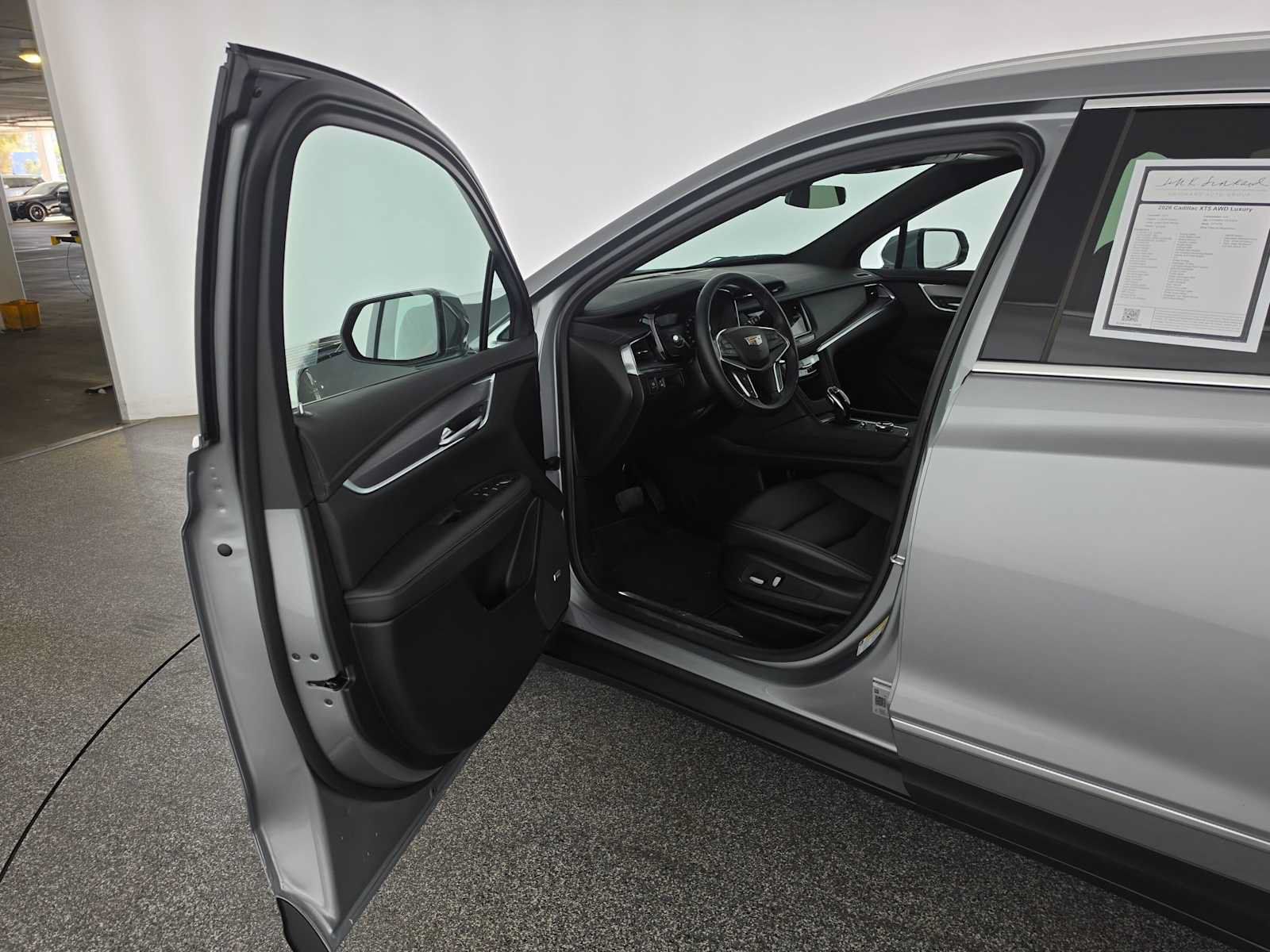 Used 2026 Cadillac XT5 Luxury w/ LPO, Floor Liner Package AWD/4WD image 19