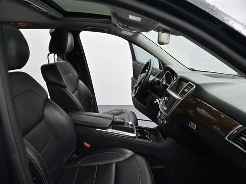Used 2014 Mercedes-Benz ML 350 4MATIC image 33