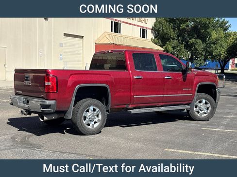Used 2018 GMC Sierra 2500 SLT w/ Duramax Plus Package AWD/4WD image 2