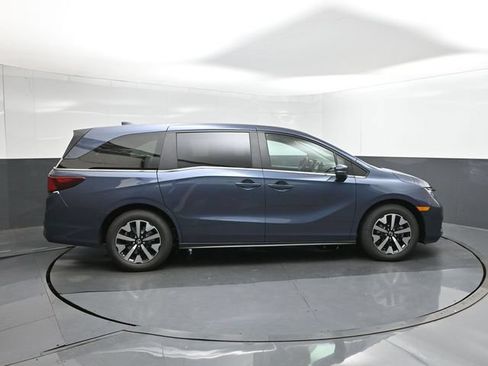 New 2026 Honda Odyssey EX-L image 11