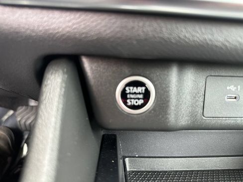 Used 2020 Nissan Rogue Sport S AWD/4WD image 29