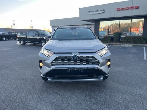Used 2020 Toyota RAV4 XSE image 37