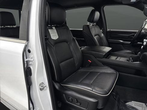 Used 2023 RAM 1500 Limited w/ Trailer Tow Group image 31