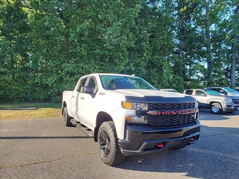 Used 2020 Chevrolet Silverado 1500 Custom Trail Boss w/ Custom Convenience Package AWD/4WD image 7