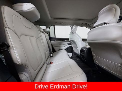 Used 2023 Jeep Grand Cherokee Overland w/ Adv Protech Group III AWD/4WD image 28