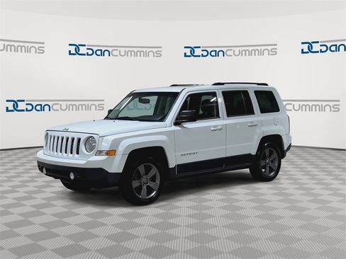 Used 2015 Jeep Patriot High Altitude image 4