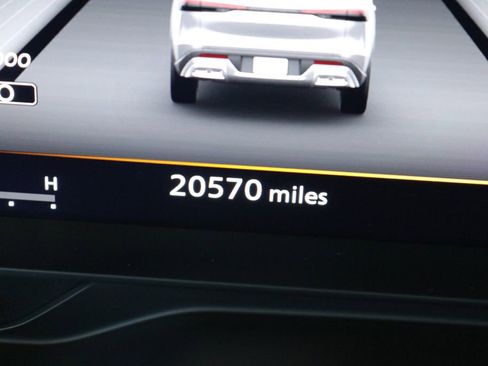 Certified 2025 INFINITI QX60 Luxe image 59