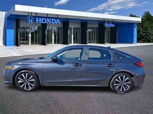 Certified 2023 Honda Civic EX-L image 5