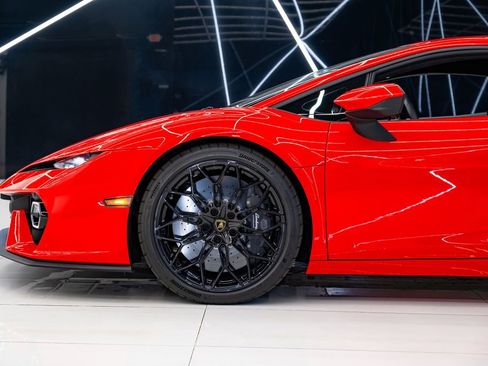 Used 2026 Lamborghini Temerario AWD/4WD image 8