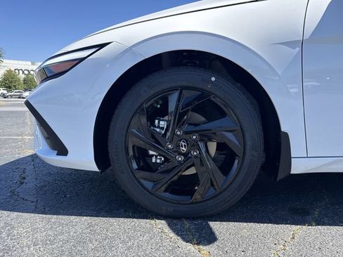 New 2026 Hyundai Elantra Sport FWD image 13