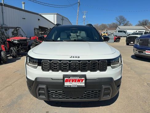 New 2026 Jeep Cherokee Overland w/ Trailer Tow Group AWD/4WD image 3