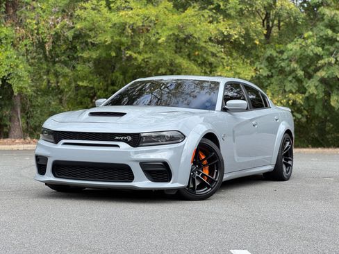 Used 2022 Dodge Charger SRT Hellcat w/ Harman/Kardon Audio Group image 1