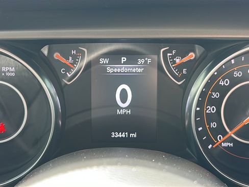 Used 2023 Jeep Gladiator Sport w/ Trailer Tow Package image 26