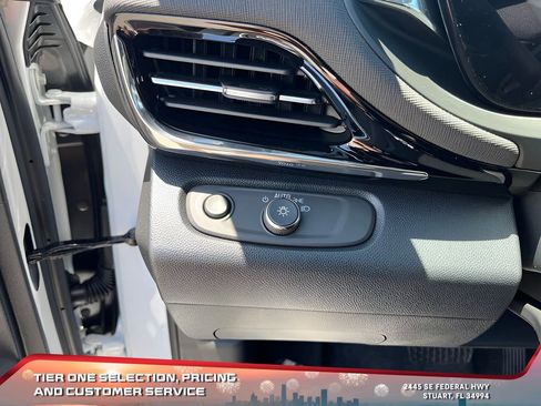 New 2025 Buick Envision Sport Touring image 23