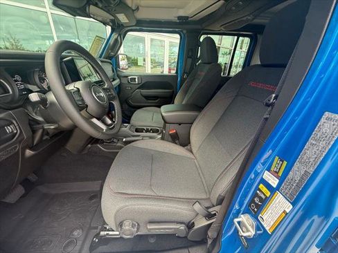 Certified 2025 Jeep Gladiator Rubicon image 11