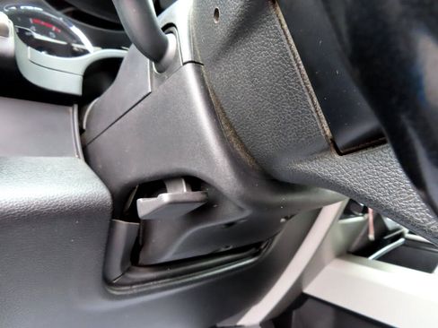 Used 2021 Ford F350 Lariat image 34