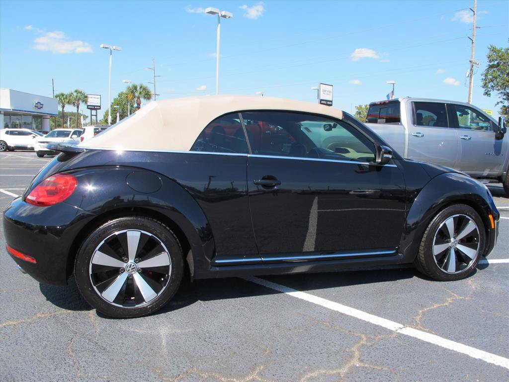 Used 2013 Volkswagen Beetle 2.0T FWD image 13
