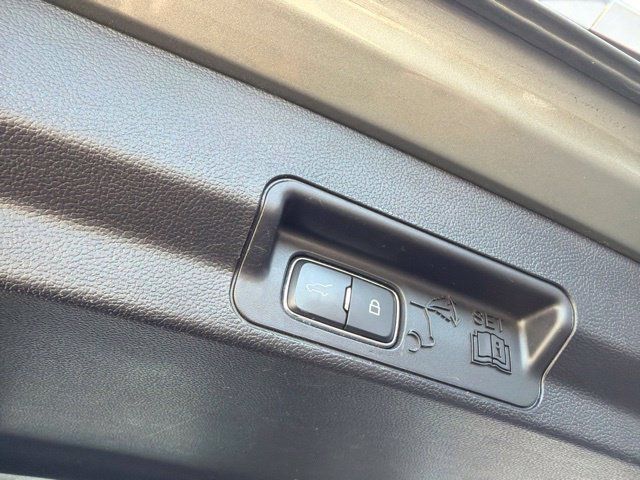 Used 2020 Ford Explorer ST AWD/4WD image 19